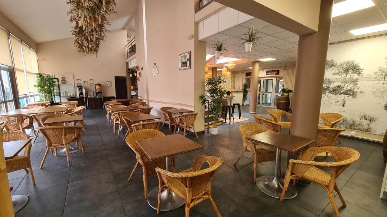 Auberge De Jeunesse Hi Bordeaux-Blanquefort - Ex Otellia Exteriör bild